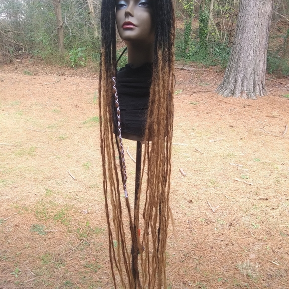 Black brown ombre tie on Loc extensions - Picture 7 of 8